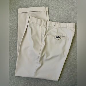 EUC ⛳️ Brooks Brothers Off White Golf/Dress Pants, Size 36x32